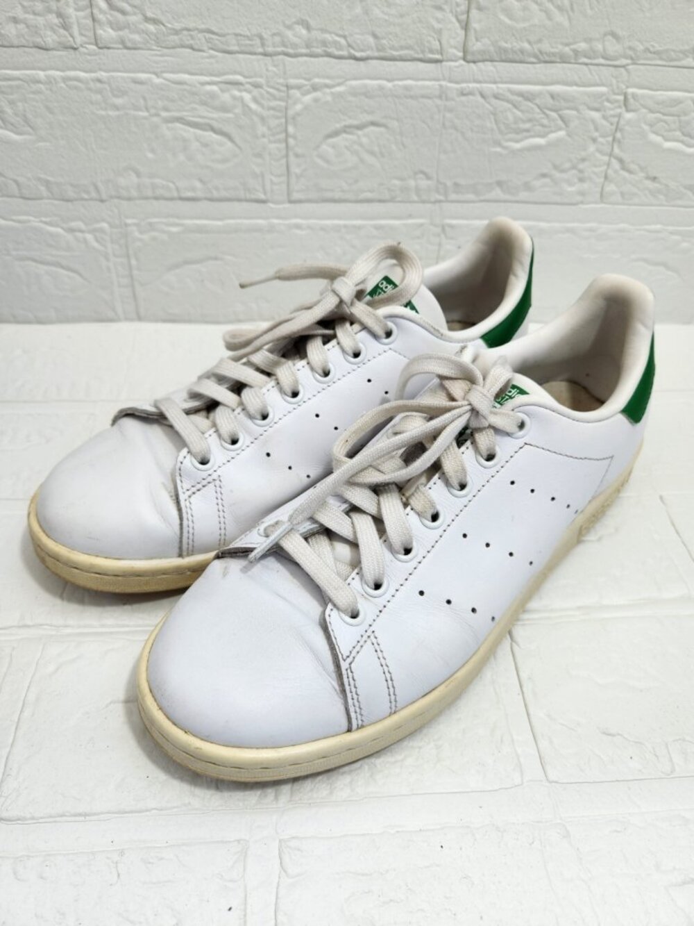 Adidas Stan Smith Sneakers Women Size 9 White Green Leather Lace-Up B24105